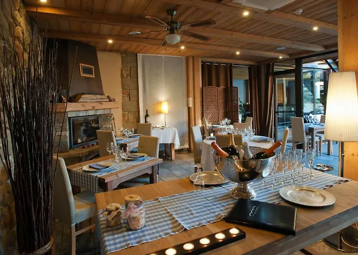 La Placa Hotel Garriguella