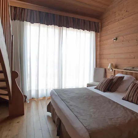 Hotel La Placa 3*