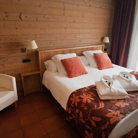 Hotel La Placa 3*